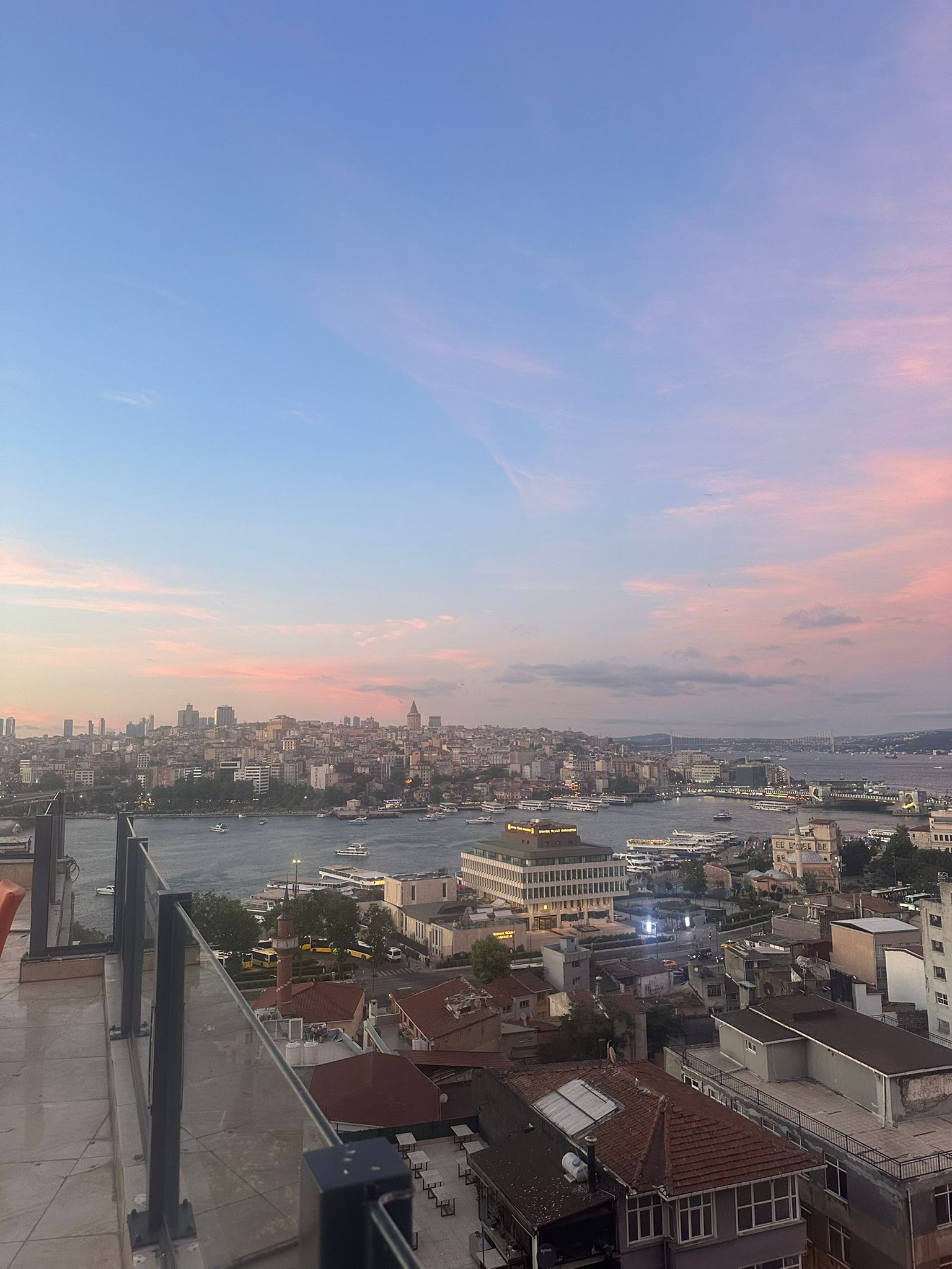 Hüsn-ü Ala İstanbul manzarası